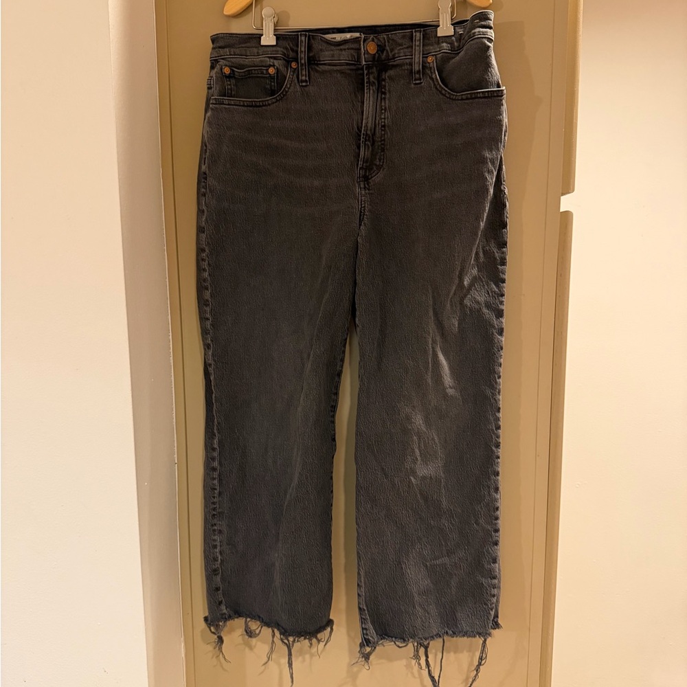 Frayed Hem Faded Black Madewell Jeans - The Perfect Vintage Wide-Leg Crop Jean